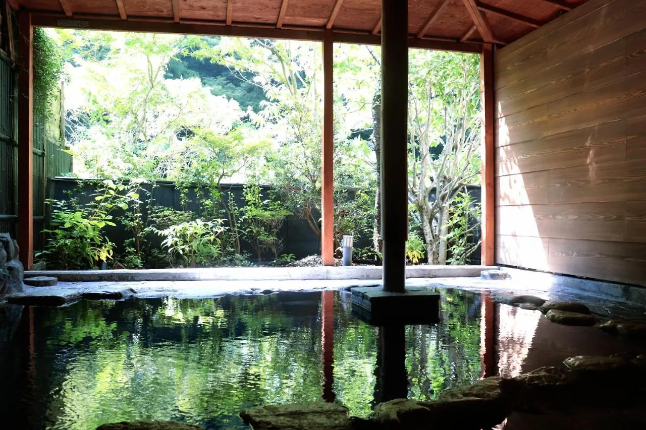 Onsen Guest House Tsutaya Hakone