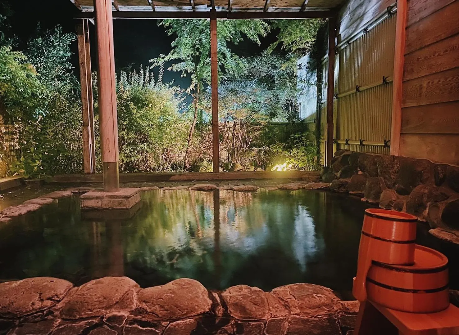 Ryokan Onsen Guest House Tsutaya Hakone