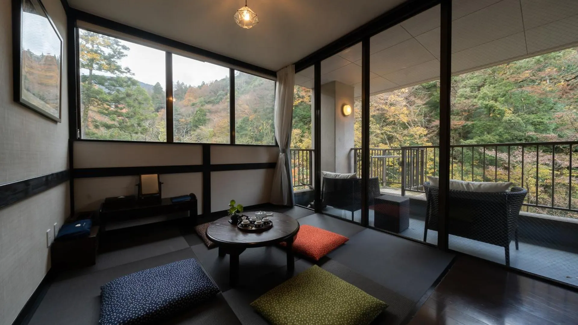 Onsen Guest House Tsutaya Hakone Ryokan