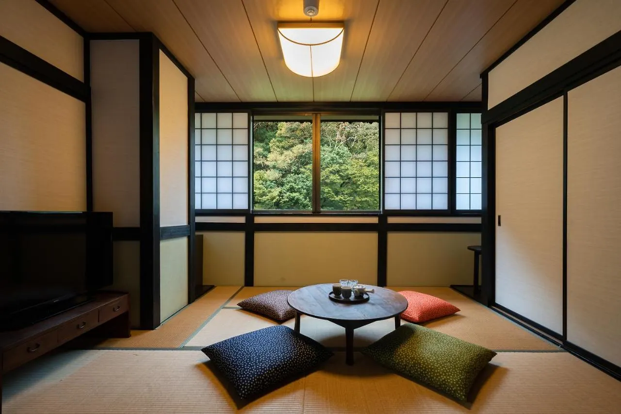 Onsen Guest House Tsutaya Hakone 2*,  Japonya